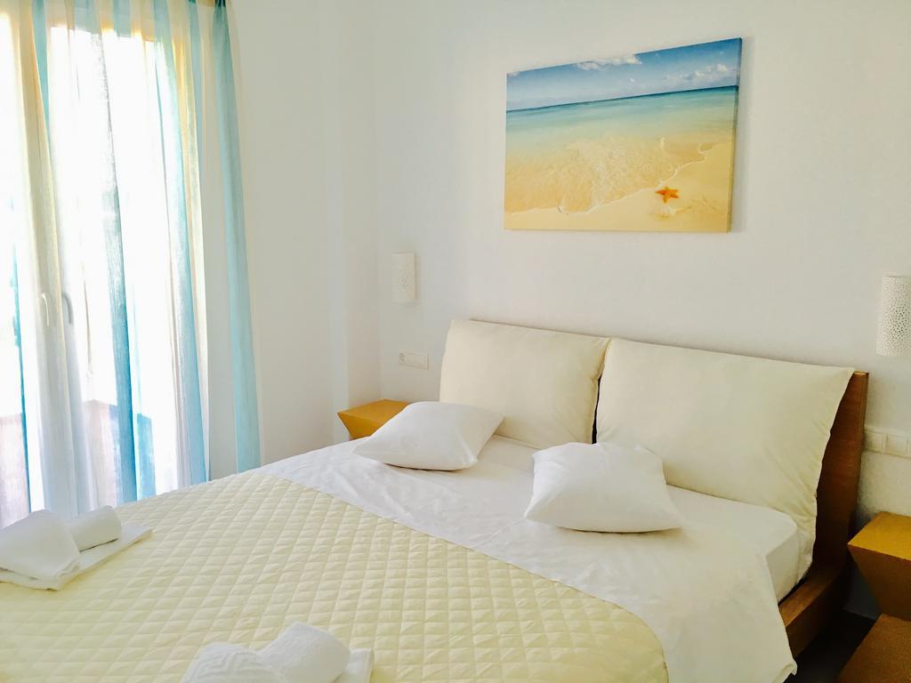Eleftheria Luxury Suites Mykonos Town Buitenkant foto