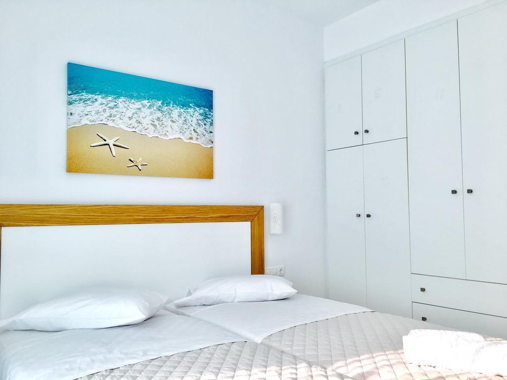 Eleftheria Luxury Suites Mykonos Town Buitenkant foto